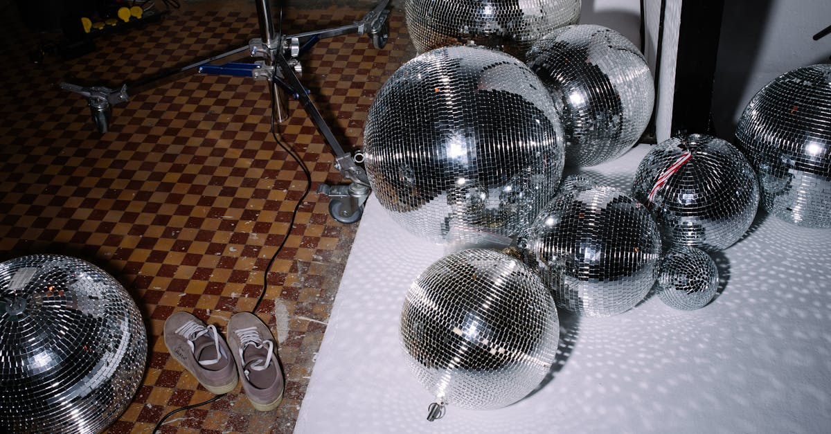découvrez les geisha balls, des accessoires intimes révolutionnaires conçus pour renforcer les muscles pelviens tout en offrant une sensation de plaisir. parfaits pour améliorer la santé sexuelle et le bien-être, ces balles délicates sont idéales pour les femmes souhaitant tonifier leur corps tout en explorant de nouvelles dimensions de satisfaction.