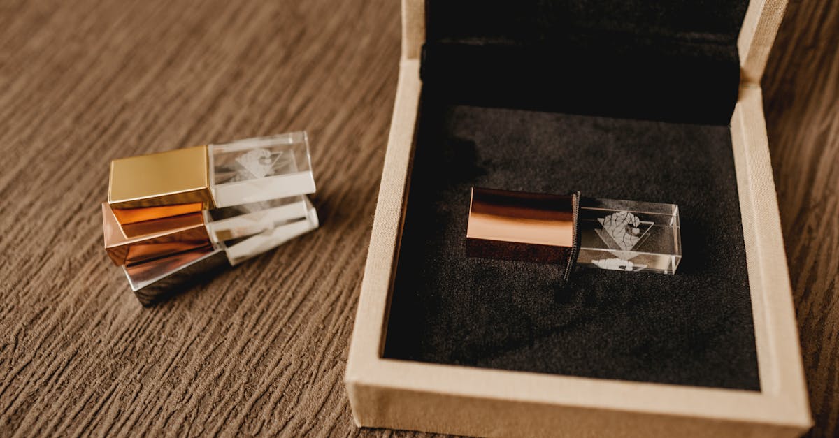 découvrez notre sélection de plugs anaux en métal, alliant élégance et plaisir. conçus pour une stimulation optimale, nos accessoires sont idéaux pour explorer de nouvelles sensations. parfaits pour les amateurs de jeux intimes, ils garantissent une expérience inoubliable.