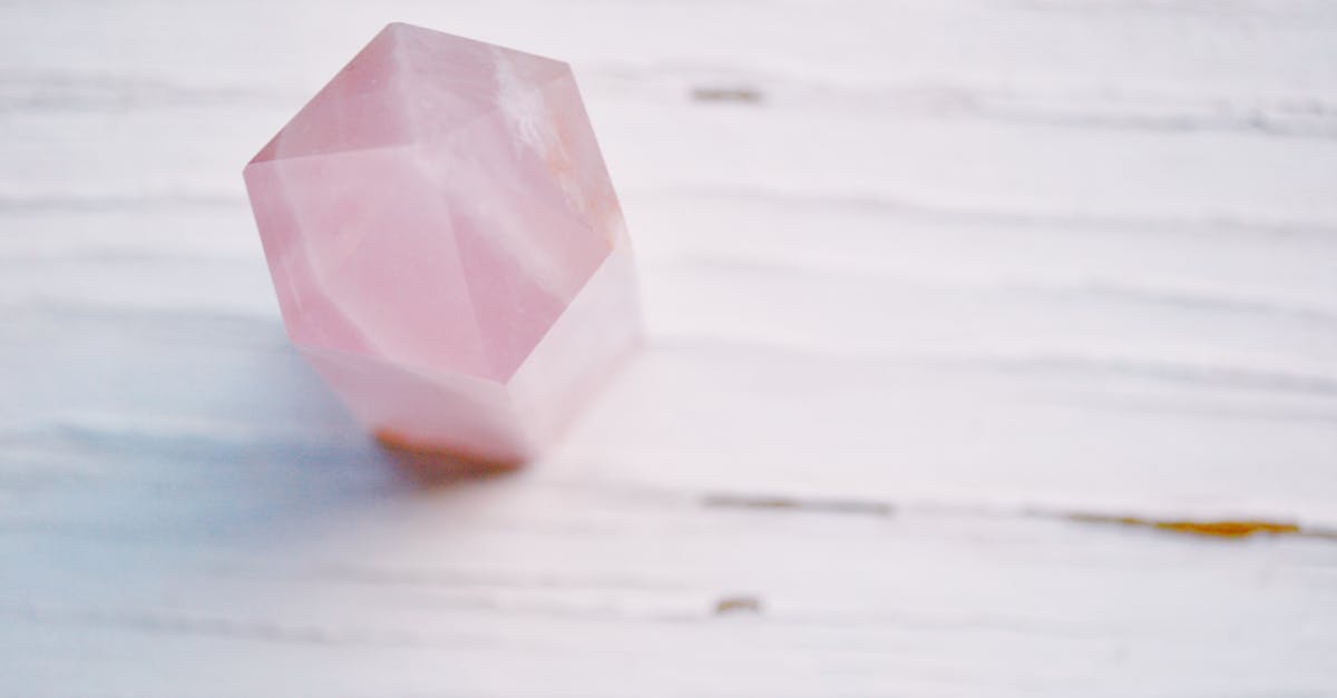 découvrez notre sélection de vibromasseurs conçus pour stimuler vos sens et améliorer votre plaisir. profitez de sensations uniques et intenses grâce à des designs variés et innovants. parfait pour explorer votre intimité en solo ou à deux, ces dispositifs vous garantissent des moments inoubliables.