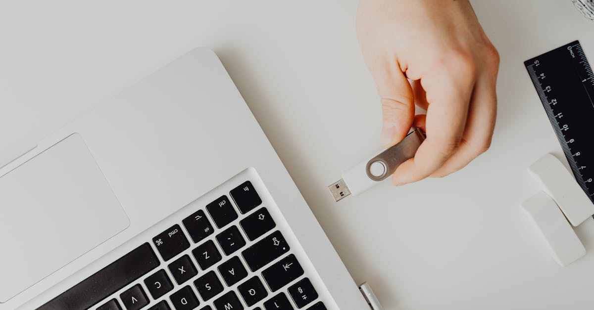 découvrez tout ce qu’il faut savoir sur les anal plugs : conseils d’utilisation, choix des modèles adaptés, hygiène et sécurité pour une expérience intime en toute sérénité.
