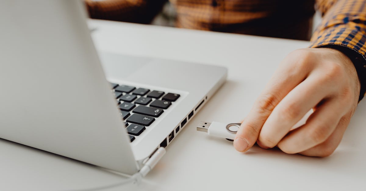 découvrez tout ce qu'il faut savoir sur les anal plugs : conseils d’utilisation, sécurité, matériaux et astuces pour une expérience confortable et sécurisée. guide complet pour débutants et initiés.