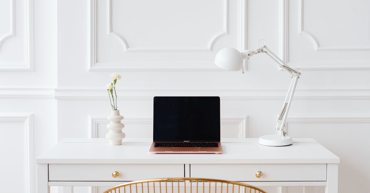 découvrez le plaisir ultime avec notre sextoy ergonomique, conçu pour s'adapter parfaitement à votre corps et offrir une expérience intime confortable, sûre et efficace. idéal pour le bien-être et la satisfaction, en solo ou en couple.