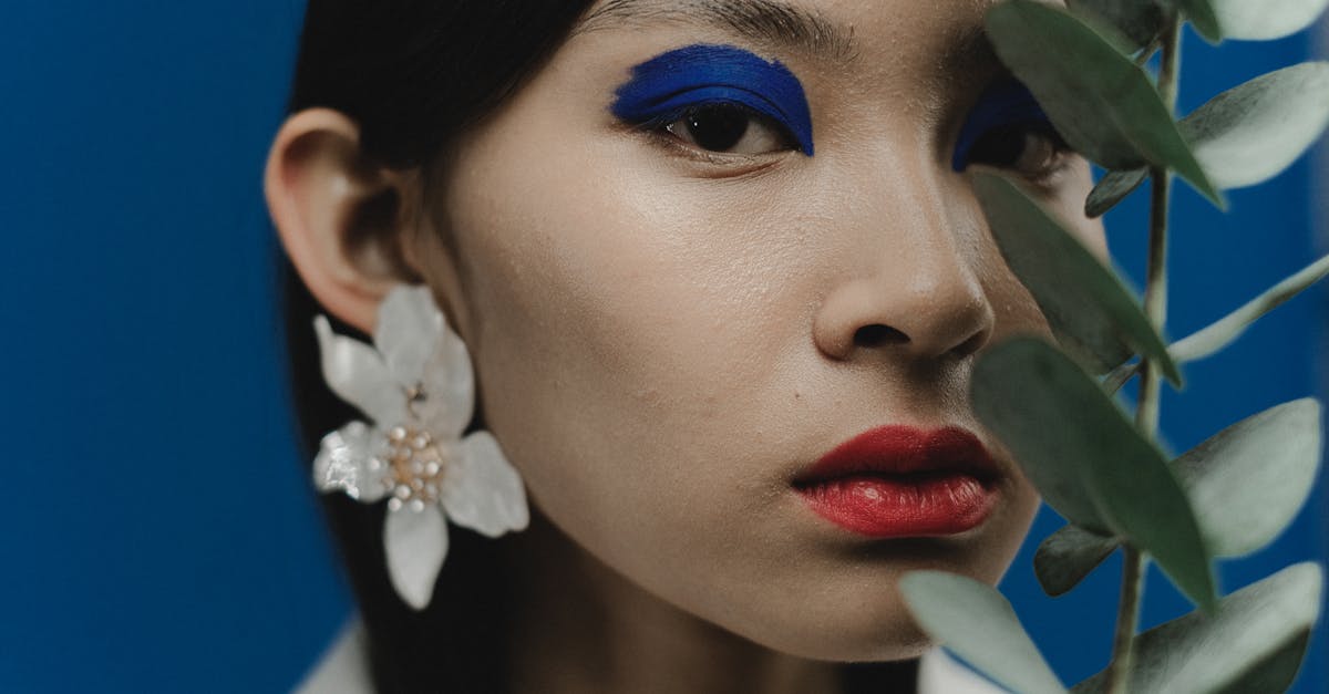 découvrez notre collection d’accessoires sensuels raffinés pour pimenter vos moments intimes et exprimer votre sensualité avec élégance et complicité.