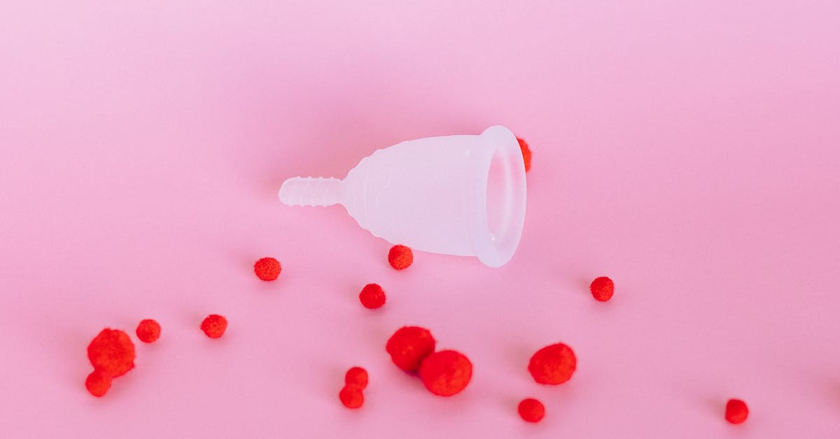 découvrez tout ce qu'il faut savoir sur l'orgasme vaginal : définition, mécanismes, différences avec d'autres types d'orgasme et conseils pour enrichir votre vie intime.